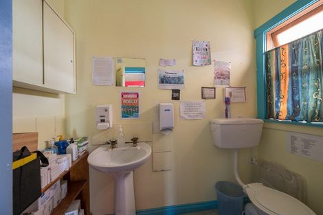 Photo of property in 112 Parkers Road, Tahunanui, Nelson, 7011