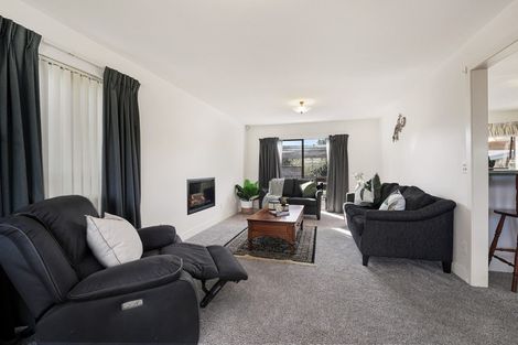 Photo of property in 20 Frimley Terrace, Waikanae Beach, Waikanae, 5036