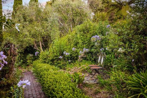 Photo of property in 470 Don Buck Road, Massey, Auckland, 0614