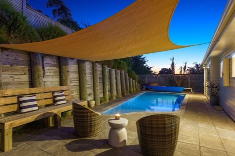 Photo of property in 12 Murray Court, Paraparaumu Beach, Paraparaumu, 5032