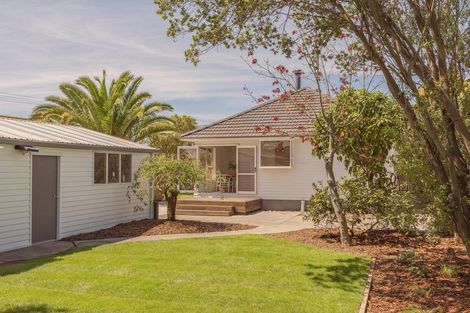 Photo of property in 114 Baker Street, New Brighton, Christchurch, 8083