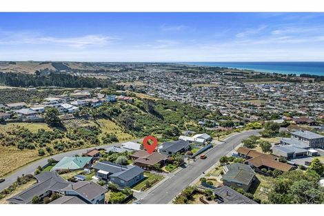 Photo of property in 10 Oakleigh Crescent, Oamaru North, Oamaru, 9400
