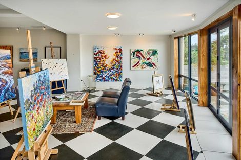 Photo of property in 61 Simmental Crescent, Somerville, Auckland, 2014