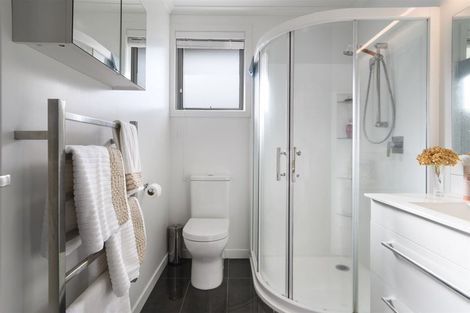 Photo of property in Waterview Estate, 6/4 Greystone Place, Omokoroa, 3114