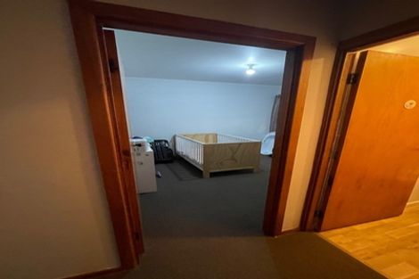 Photo of property in 33 Mackenzie Street, Te Atatu South, Auckland, 0610