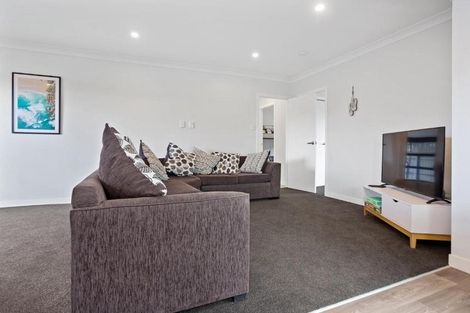 Photo of property in 44 Athenree Road, Athenree, Katikati, 3177