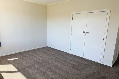 Photo of property in 3 Trinidad Road, Sunnynook, Auckland, 0620