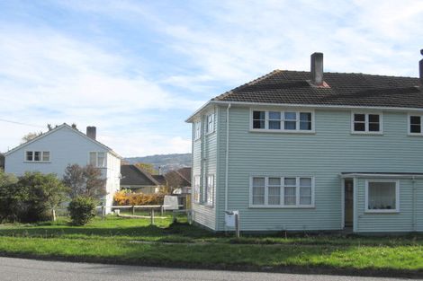 Photo of property in 27 Harris Street, Naenae, Lower Hutt, 5011
