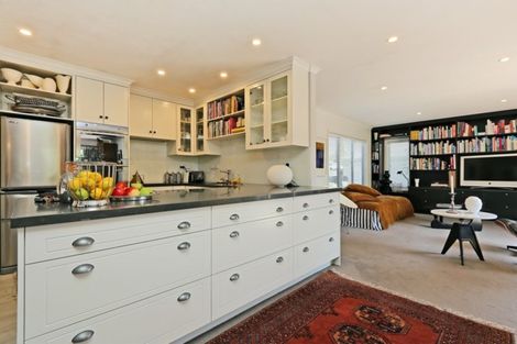 Photo of property in 48a Te Aute Road, Havelock North, 4130