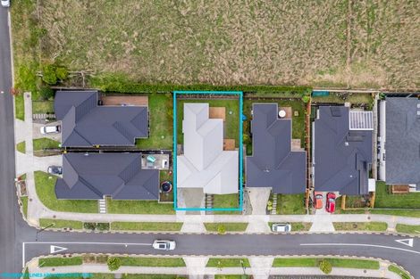 Photo of property in 4 Raoriki Road, Pukekohe, 2120