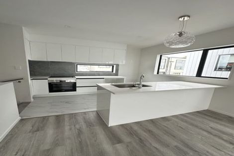 Photo of property in 73 Tahuhu Road, Mount Wellington, Auckland, 1062