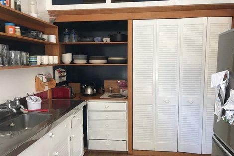 Photo of property in 9 Martin Avenue, Beckenham, Christchurch, 8023