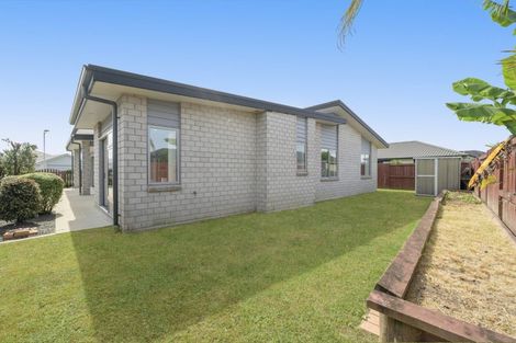 Photo of property in 78 Penetaka Heights, Pyes Pa, Tauranga, 3112