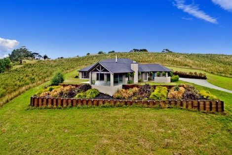 Photo of property in 55 Hartway Grove, Coatesville, 0792