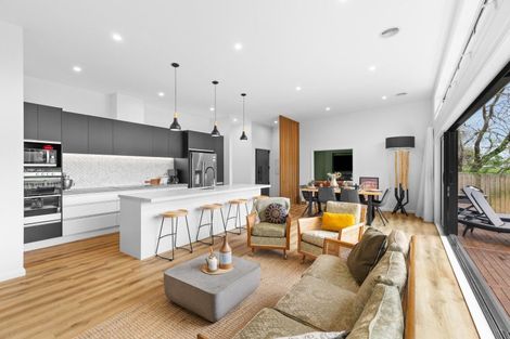 Photo of property in 34a Kentucky Way, Awapuni, Palmerston North, 4412