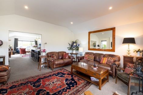 Photo of property in 26 Whakatomo Place, Havelock North, 4130