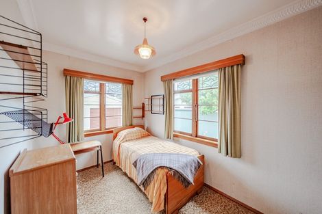 Photo of property in 11 Mill Road, Clive, 4102