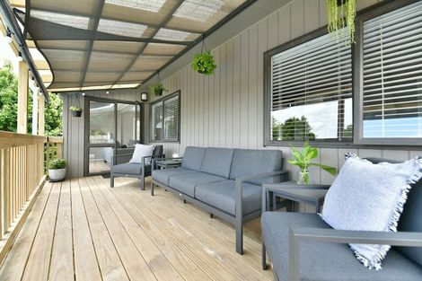 Photo of property in 73b Vipond Road, Stanmore Bay, Whangaparaoa, 0932