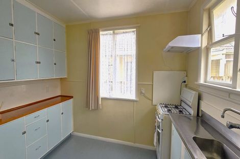 Photo of property in 16 Wilson Crescent, Highbury, Palmerston North, 4412