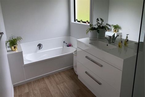 Photo of property in 51 Vale Road, Riverside, Whangarei, 0112