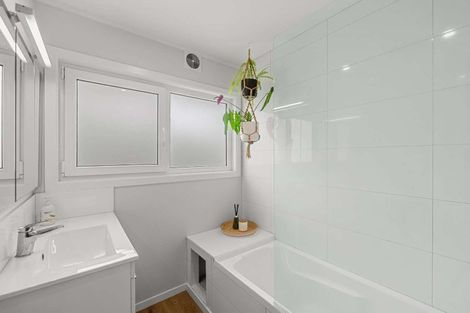 Photo of property in 3/175 Birkenhead Avenue, Birkenhead, Auckland, 0626