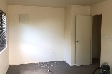 Photo of property in 1/14 Clematis Avenue, Murrays Bay, Auckland, 0630