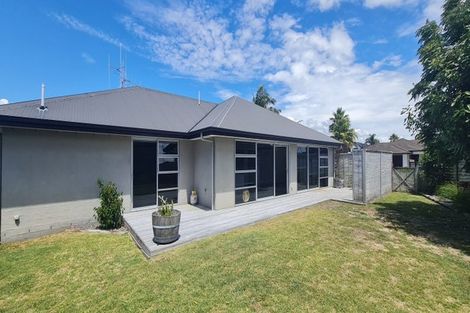 Photo of property in 3 Portofina Court, Papamoa Beach, Papamoa, 3118
