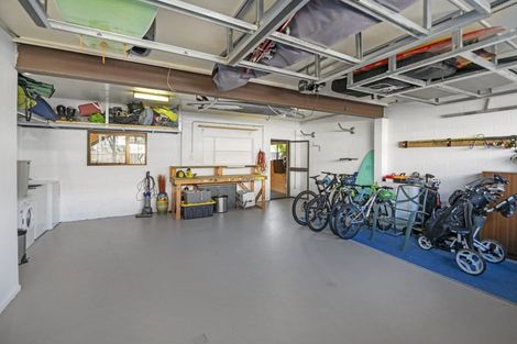 Photo of property in 15 Solway Place, Mount Maunganui, 3116