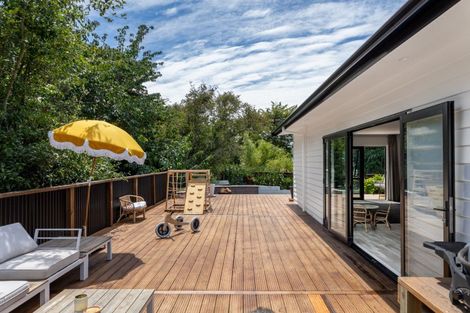 Photo of property in 47 Hollis Road, Paraparaumu Beach, Paraparaumu, 5032