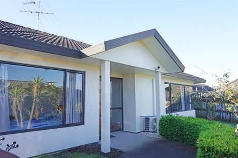 Photo of property in 43 Rathmar Drive, Manurewa, Auckland, 2105