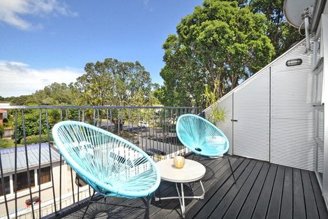 Photo of property in 7/2 Atarangi Road, Greenlane, Auckland, 1051