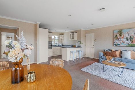 Photo of property in 50 Gravatt Road, Papamoa Beach, Papamoa, 3118