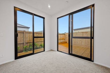 Photo of property in 5 Oopunga Road, Pukekohe, 2120