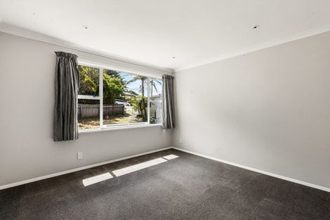 Photo of property in 12 Hawtrey Terrace, Johnsonville, Wellington, 6037