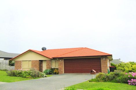 Photo of property in 44 Alec Craig Way, Gulf Harbour, Whangaparaoa, 0930