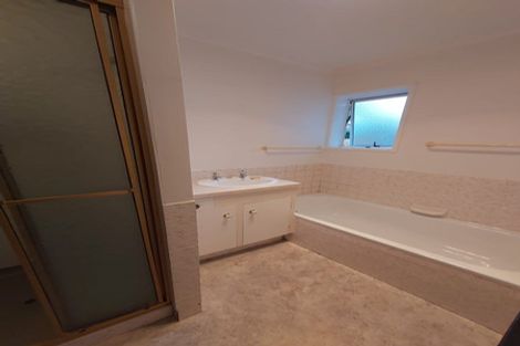 Photo of property in 3/62 Grey Street, Onehunga, Auckland, 1061