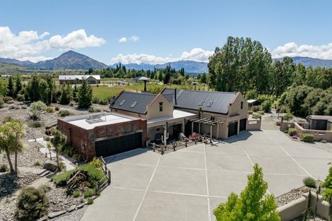 Photo of property in 9 Balneaves Lane, Albert Town, Wanaka, 9382