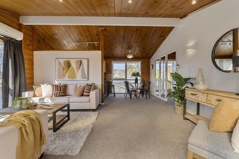 Photo of property in 56b Woodglen Road, Glen Eden, Auckland, 0602