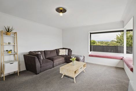 Photo of property in 13 Tamati Place, Merrilands, New Plymouth, 4312