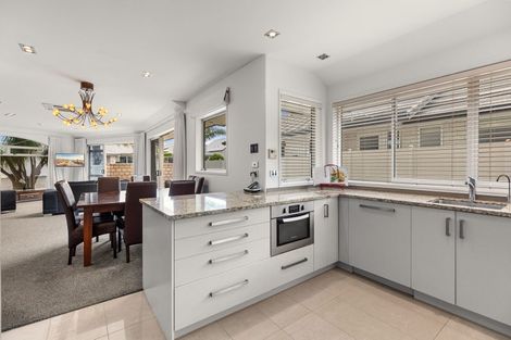 Photo of property in 49 Oceania Sands Way, Papamoa Beach, Papamoa, 3118