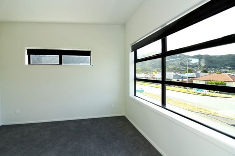 Photo of property in 19-19a The Strand, Wainuiomata, Lower Hutt, 5014