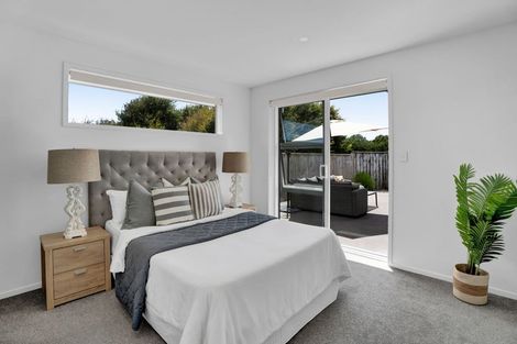 Photo of property in 33a Upjohn Street, Brooklands, New Plymouth, 4310