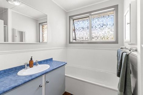 Photo of property in 6 Carlton Terrace, Westown, New Plymouth, 4310