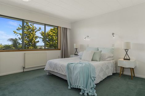 Photo of property in 11 Clivedene Street, Matua, Tauranga, 3110