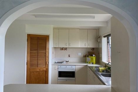 Photo of property in 1/36 Beechwood Road, Rothesay Bay, Auckland, 0630