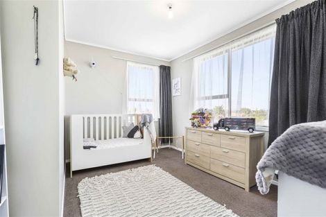 Photo of property in 2 Glamis Avenue, Dinsdale, Hamilton, 3204