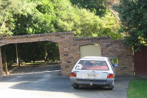 Photo of property in 112 Kamahi Street, Stokes Valley, Lower Hutt, 5019