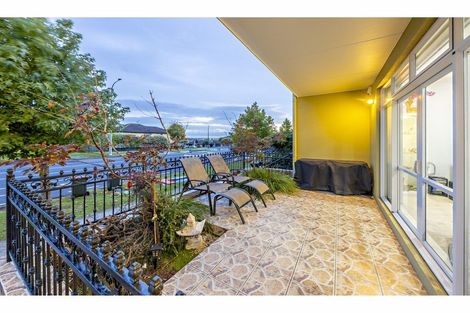 Photo of property in 8/126 Stancombe Road, Flat Bush, Auckland, 2016