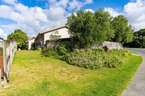 Photo of property in 14 Moir Point Road, Mangawhai Heads, Mangawhai, 0505