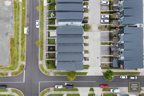 Photo of property in 6 Papa Takaro Lane, Flat Bush, Auckland, 2019